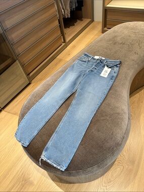 Citizens Of Humanity Light Blue Straight-Leg Jeans crop 25 Charlotte high rise